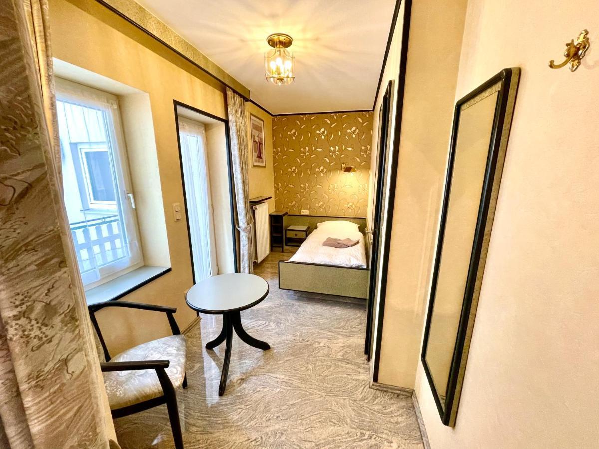 Bed & Breakfast Du Chateau Vianden Exterior photo