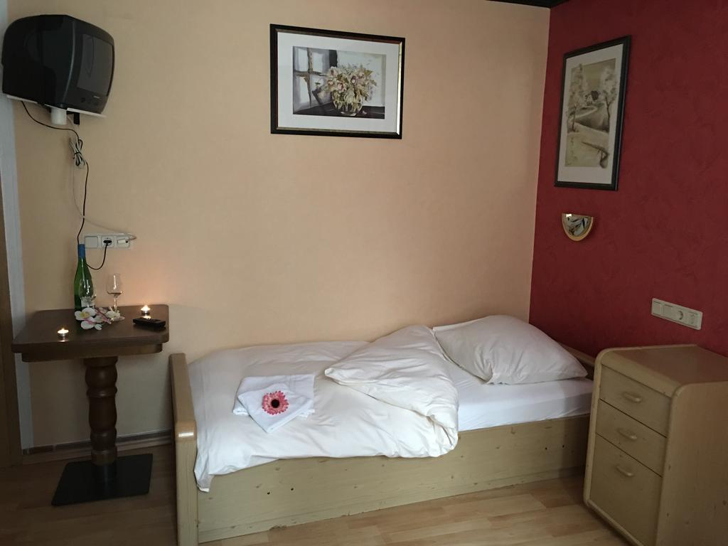 Bed & Breakfast Du Chateau Vianden Exterior photo
